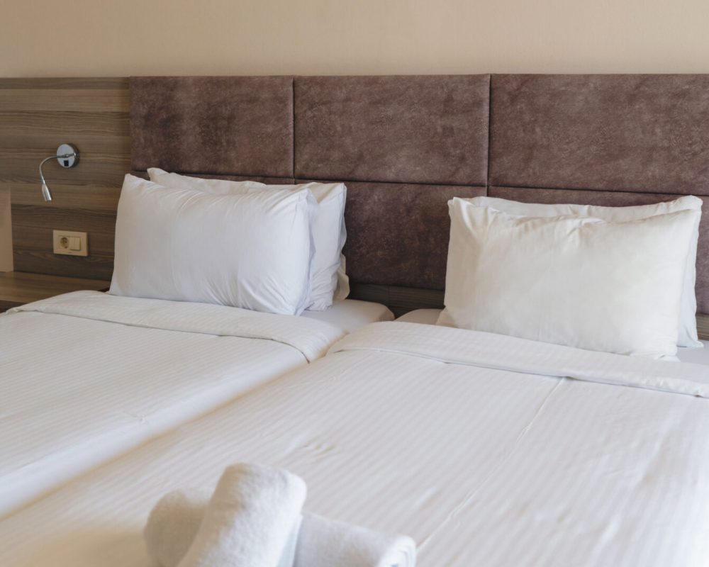 La Grotta Hotel