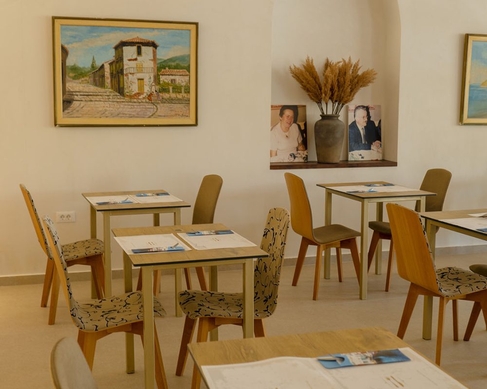 La Grotta Hotel